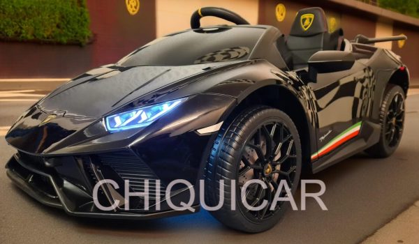 Coche para niños Lamborghini Huracan 12 voltios con mando a distancia negro metalizado