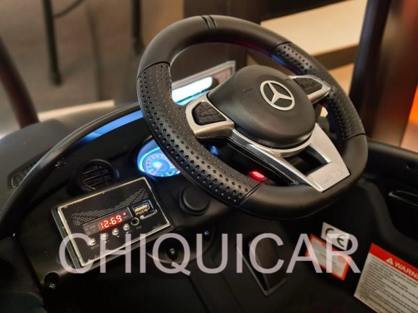 Coche infantil Mercedes GTR batería negro mate 12 voltios - Imagen 5