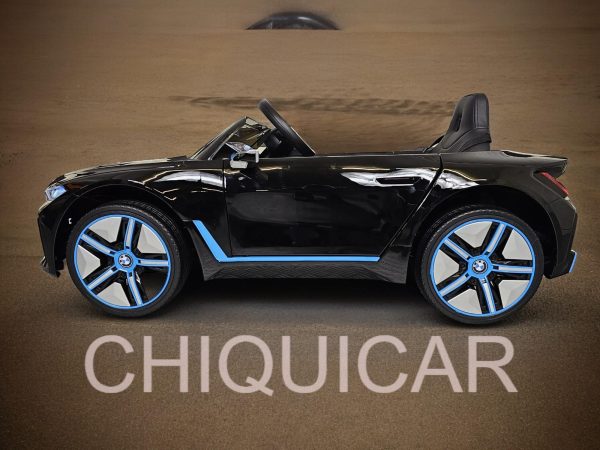 Coche eléctrico para niños BMW i4 12 voltios. - Imagen 6