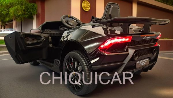 Coche para niños Lamborghini Huracan 12 voltios con mando a distancia negro metalizado - Imagen 4