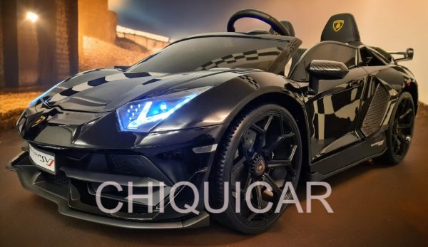 Lamborghini Aventador 24 voltios 2 personas con drift negro metalizado