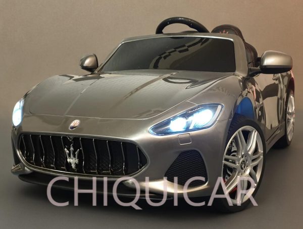 Coche infantil Maserati Grand Cabrio batería 12V gris metalizado