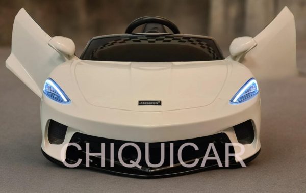 Coche infantil a batería 12V McLaren 620 GT con mando a distancia blanco - Imagen 5