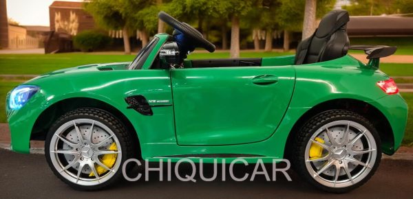 Coche para niños Mercedes GTR verde metalizado con RC - Imagen 10