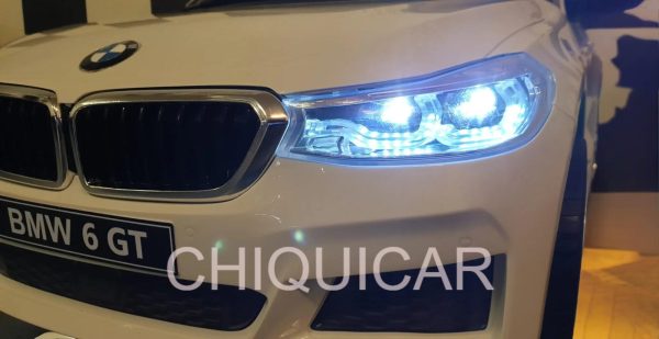 Coche a batería BMW GT 12 voltios 2.4G mando a distancia blanco - Imagen 9