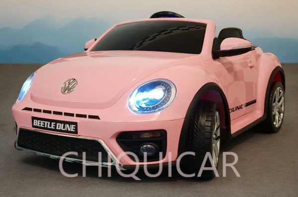 Coche infantil eléctrico VW Escarabajo 12 voltios rosa