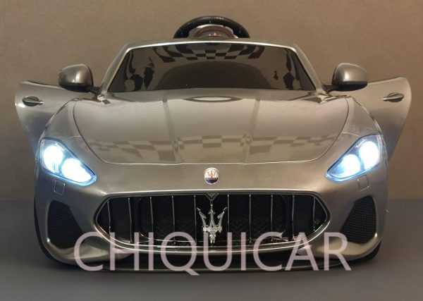 Coche infantil Maserati Grand Cabrio batería 12V gris metalizado - Imagen 3